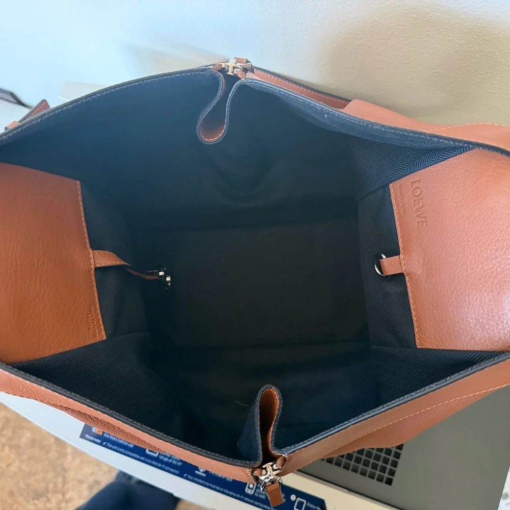 Loewe Hammock Bag - Picture 7 of 10